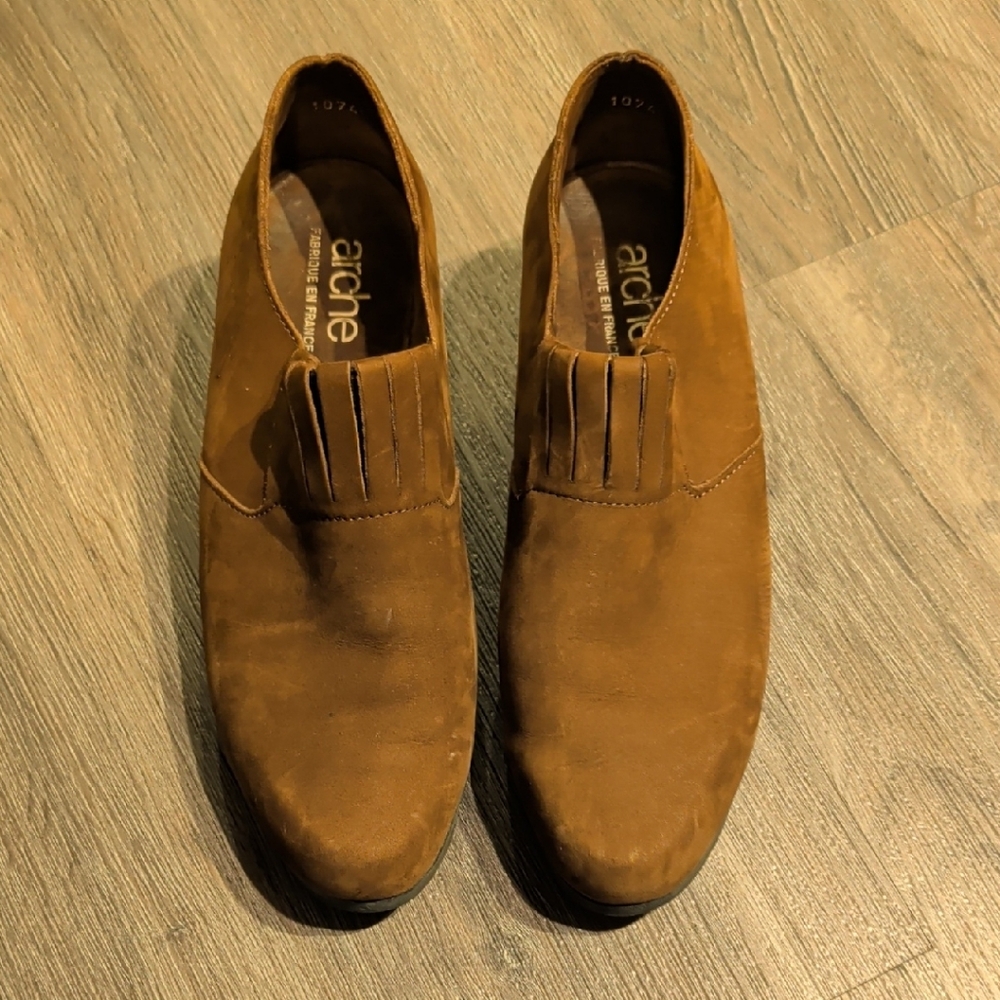 Arche Tan Suede Loafers